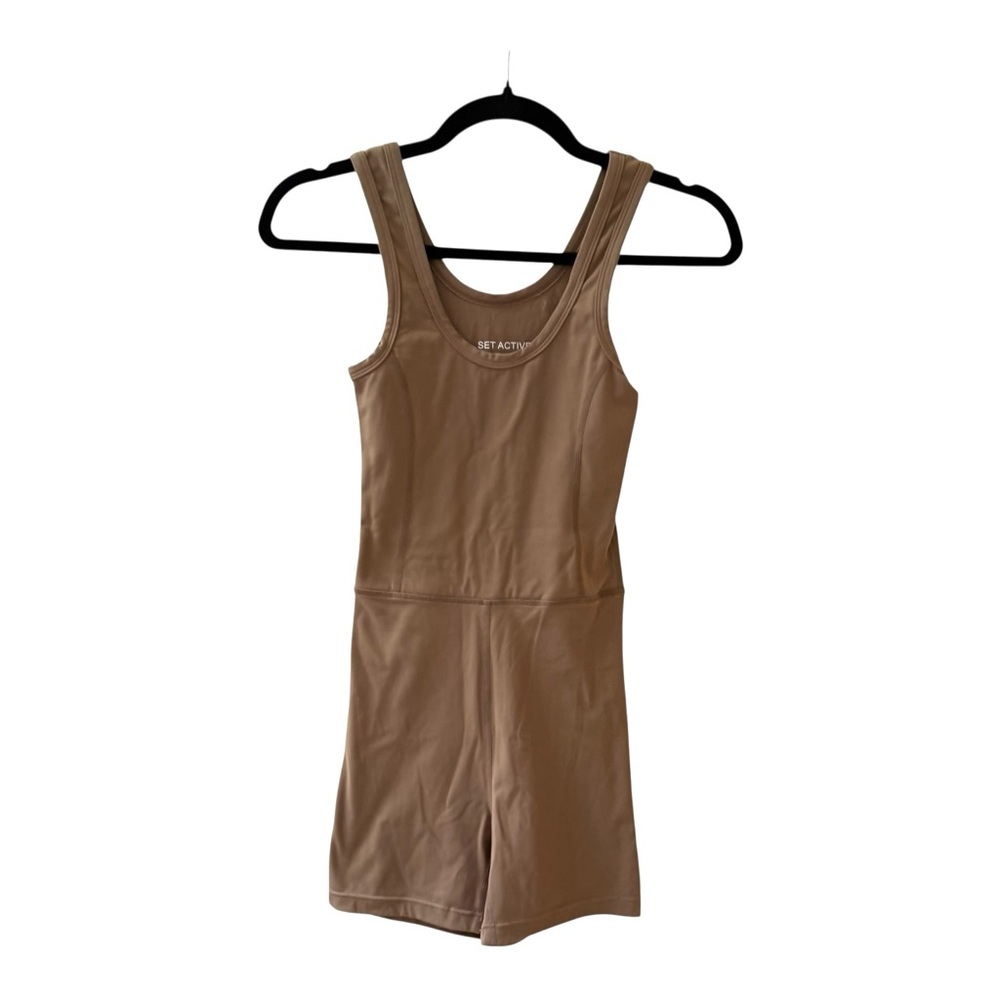 Set Active Sportbody Shortysuit Romper in Tan Size S